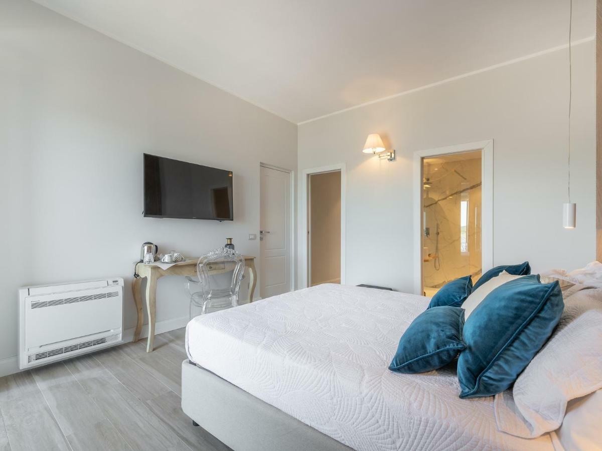 Aquamadre Suites Carloforte  Εξωτερικό φωτογραφία
